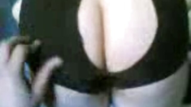 Pornografia sem registo  Adrian vídeo pornô de mulher com mulher fazendo sexo Olsen fica com uma pila preta enorme, gloryhole.